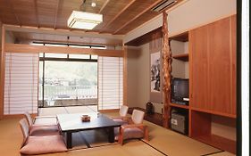 湯多利の里　伊那華